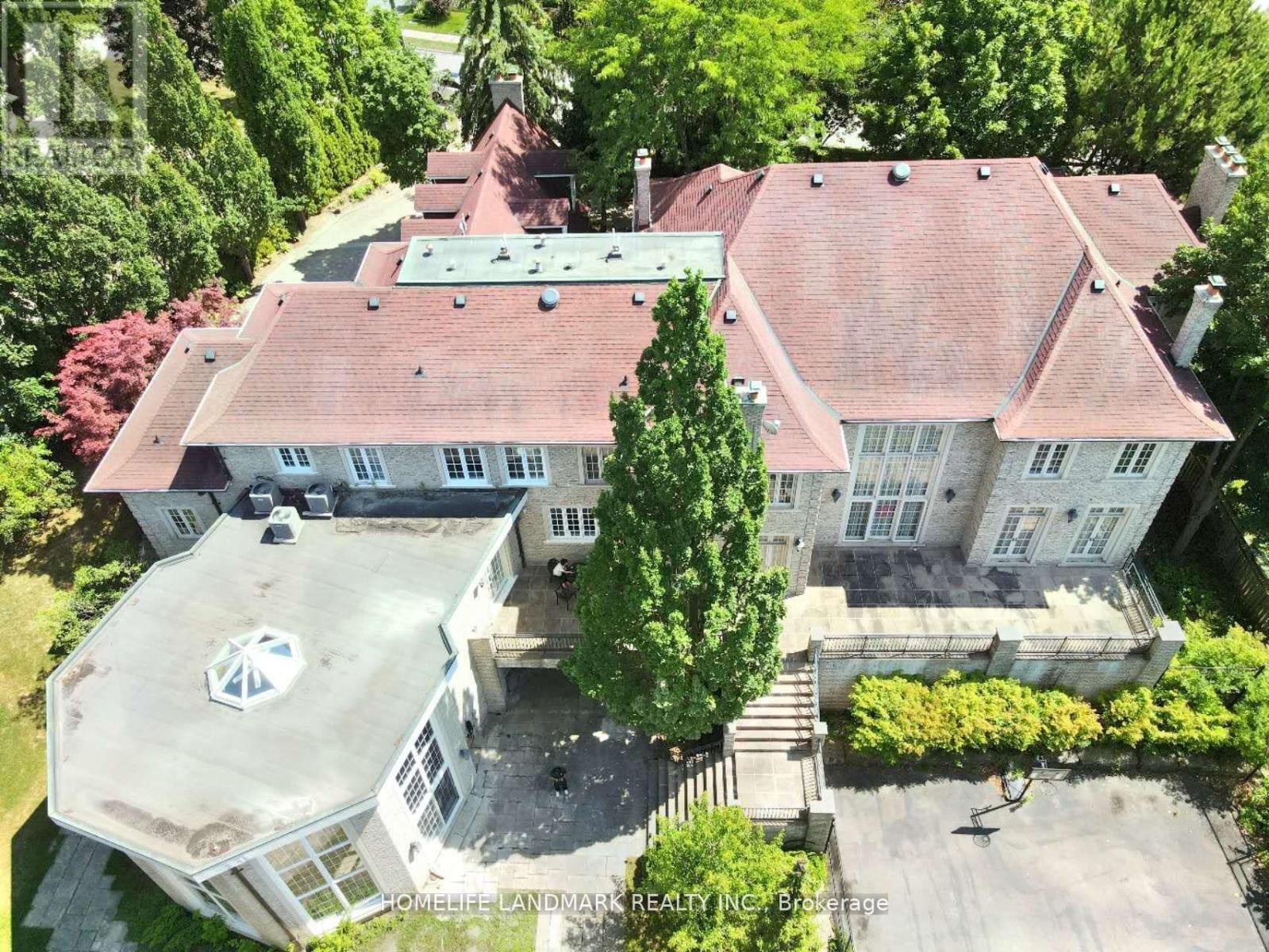 42 MARYVALE CRESCENT - 4