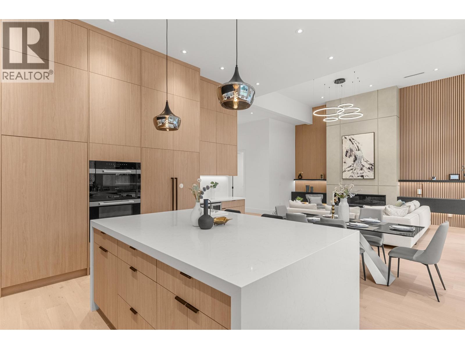 1616 BRAID ROAD, Delta
