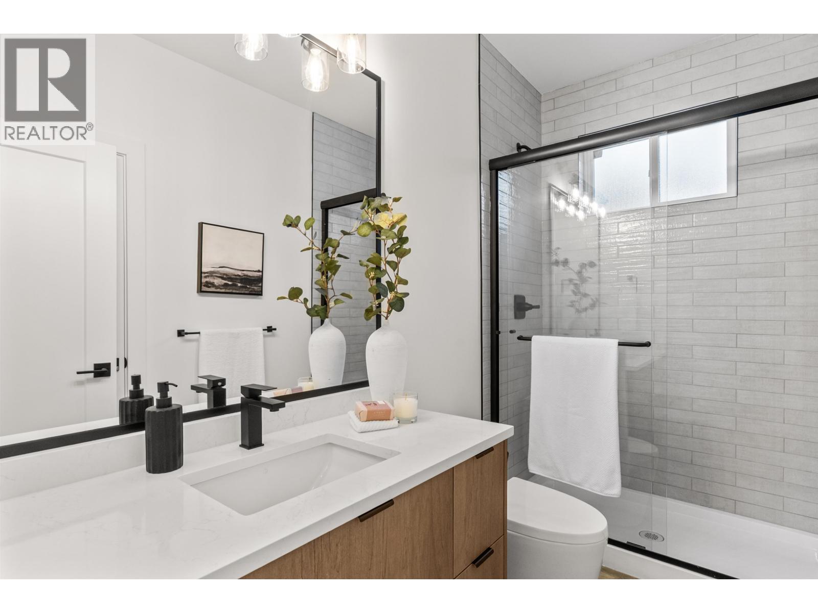 1616 BRAID ROAD, Delta