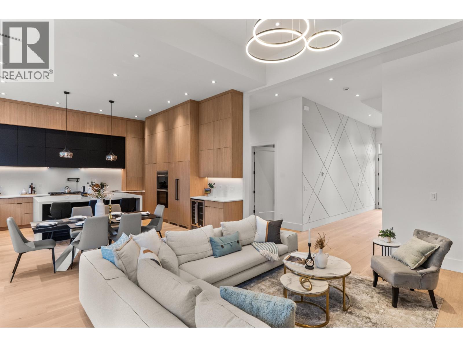 1616 BRAID ROAD, Delta