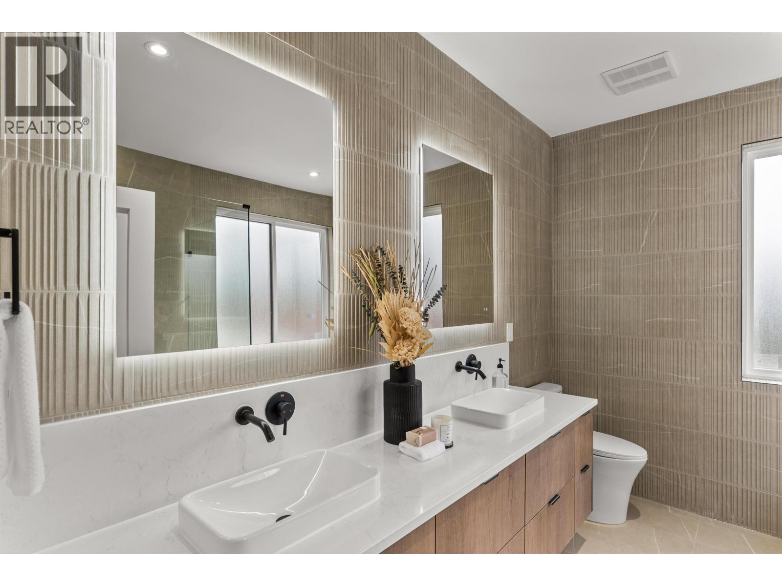 1616 BRAID ROAD, Delta