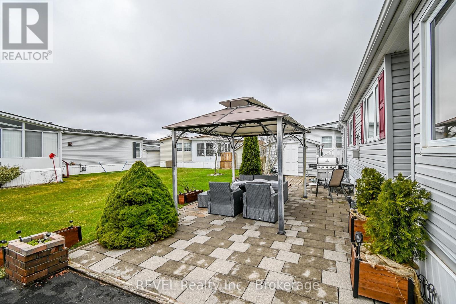 #115 3033 TOWNLINE ROAD - 26