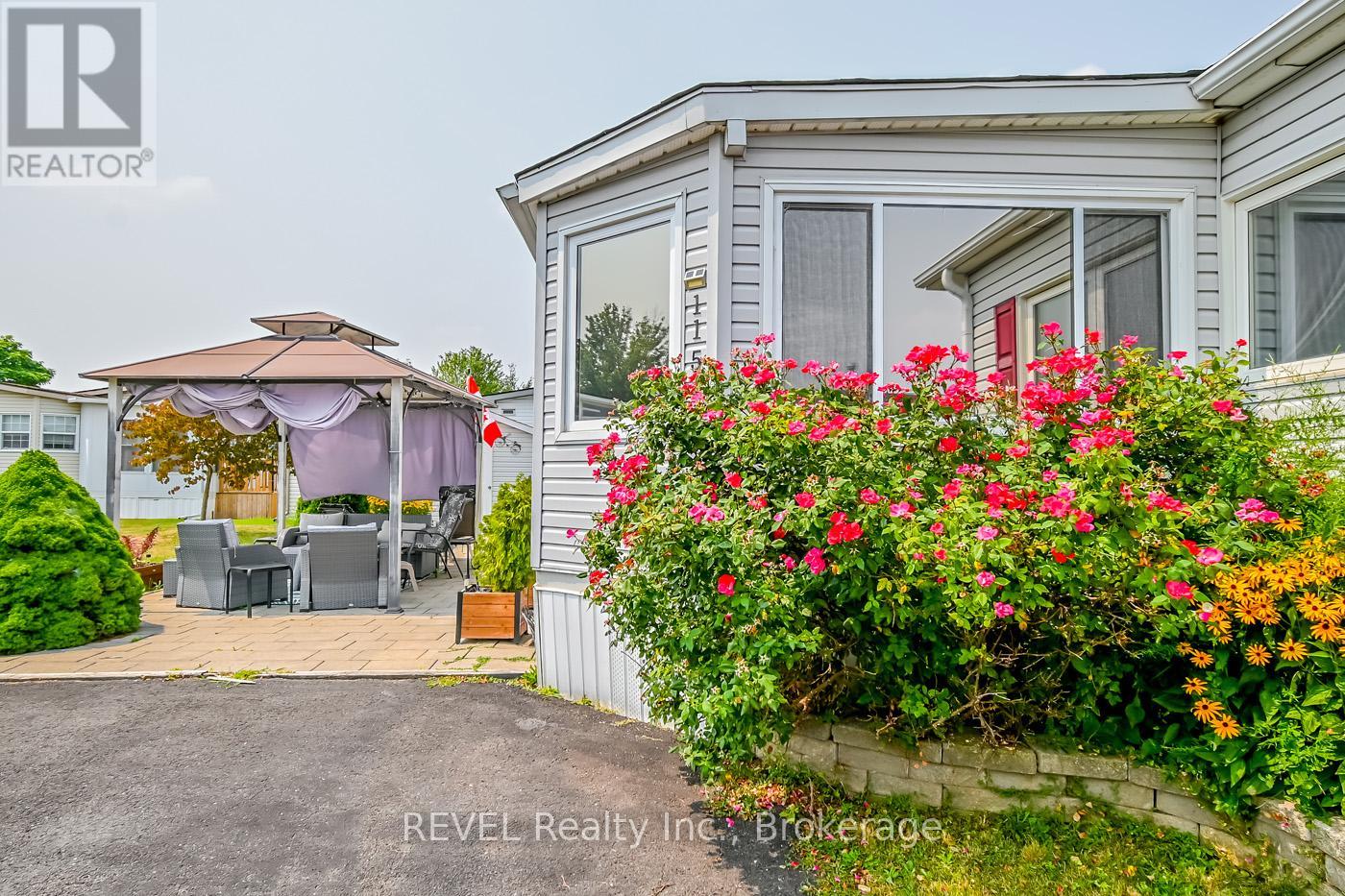 #115 3033 TOWNLINE ROAD - 3