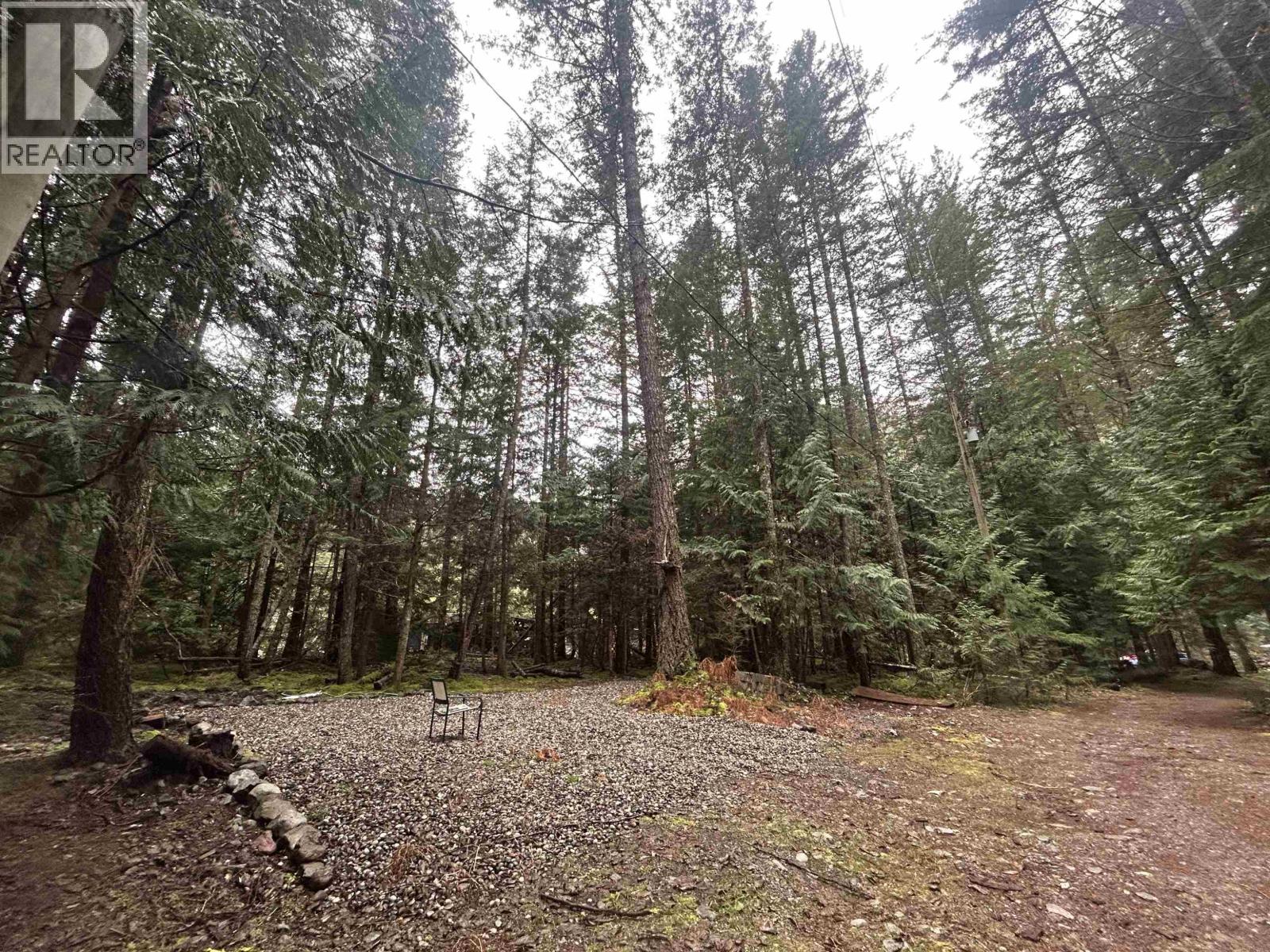 9063 PARADISE VALLEY ROAD, Squamish