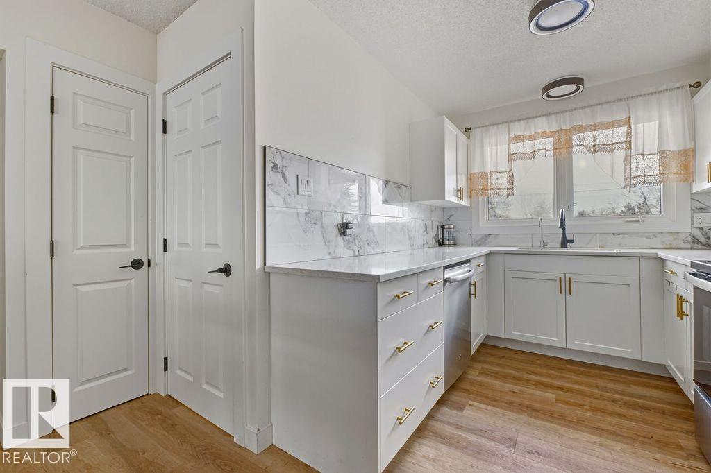 13211 71 ST NW - 6