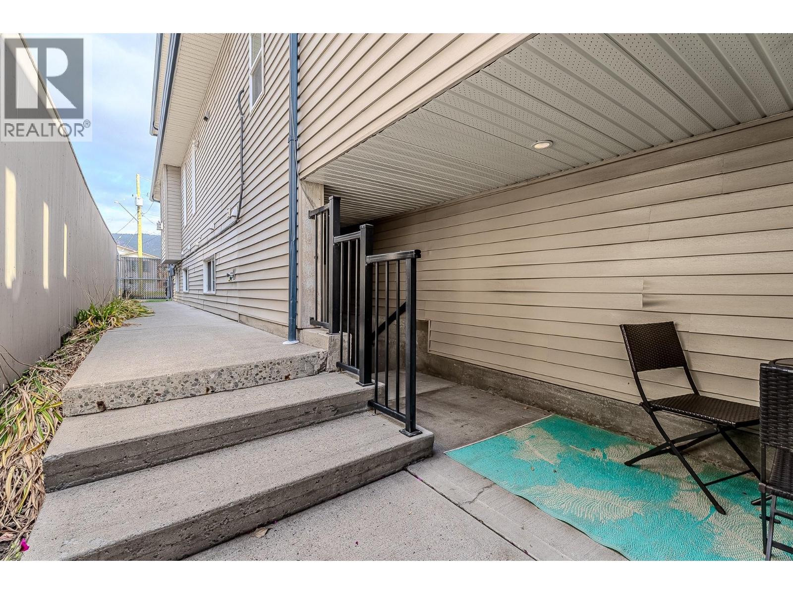 2240 JACKSON Avenue, Merritt