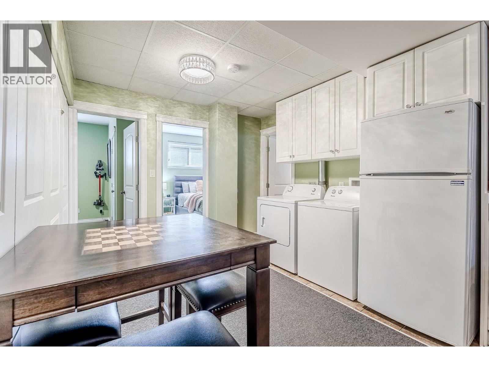 2240 JACKSON Avenue, Merritt