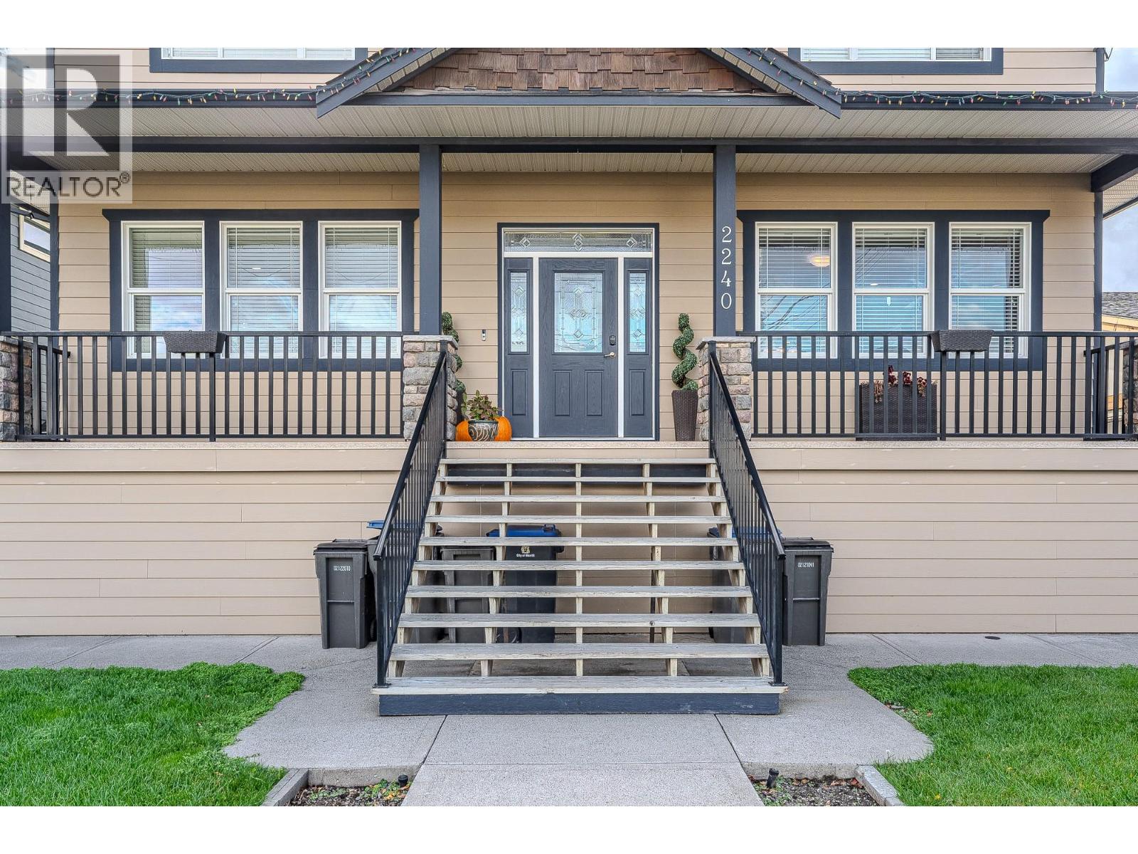 2240 JACKSON Avenue, Merritt