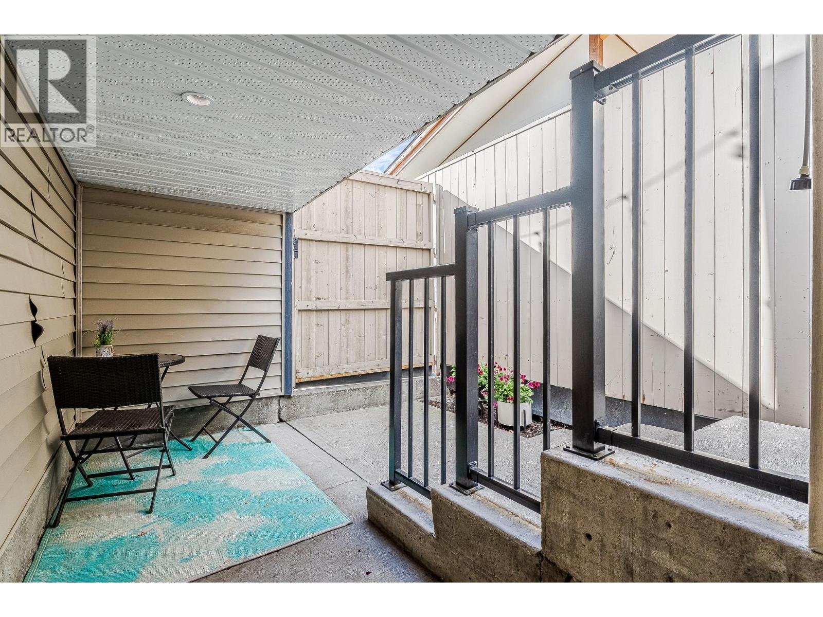 2240 JACKSON Avenue, Merritt