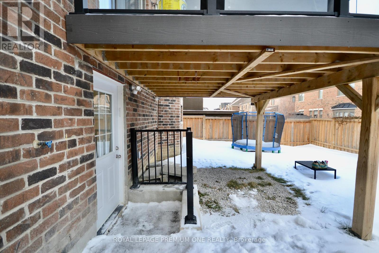 5 Arctic Grail Unit Lower photo 3