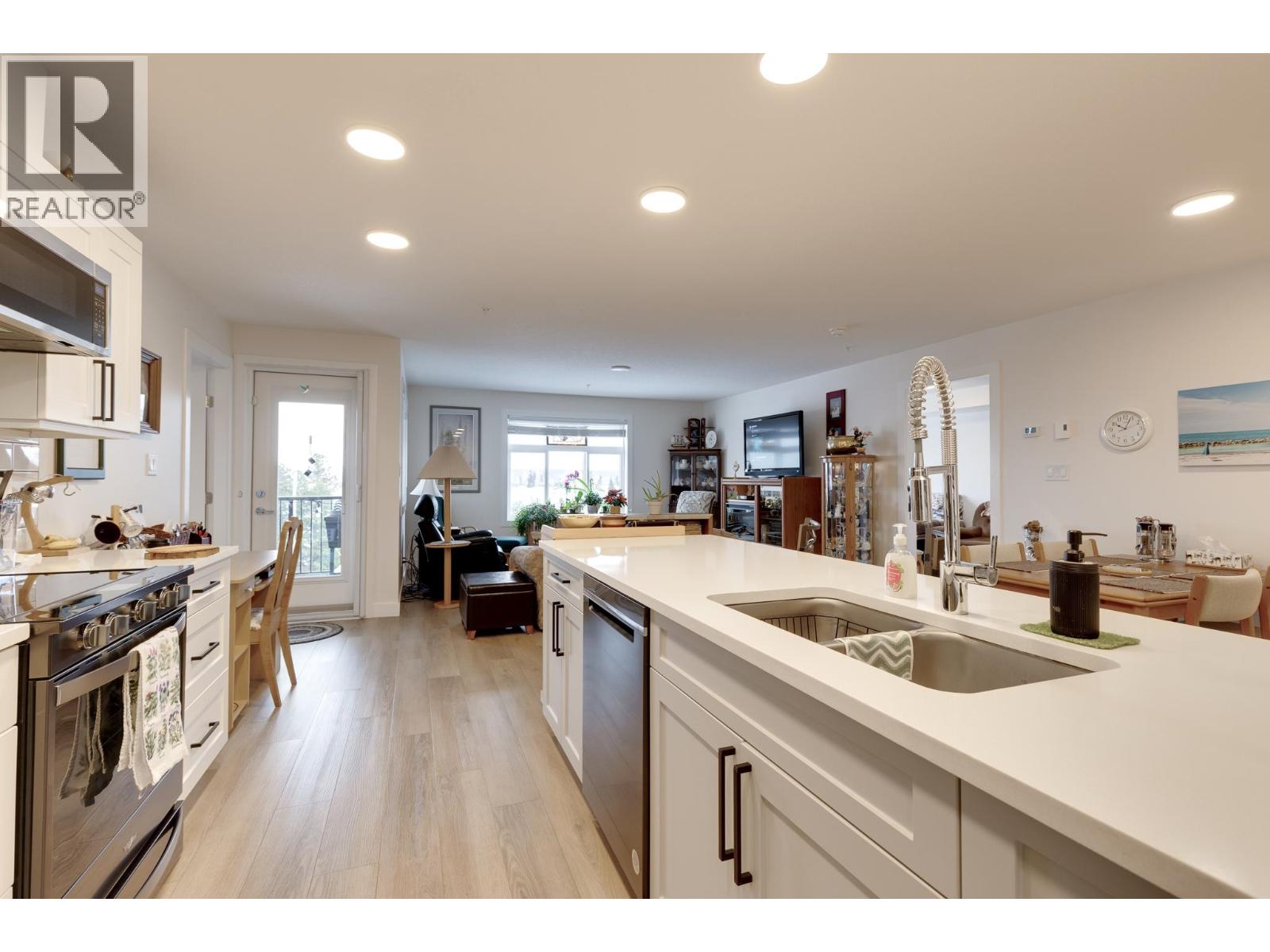 310 4278 22ND AVENUE, Prince George