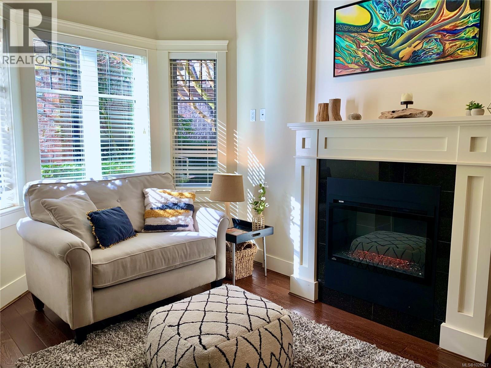 15 675 Superior Street, Victoria