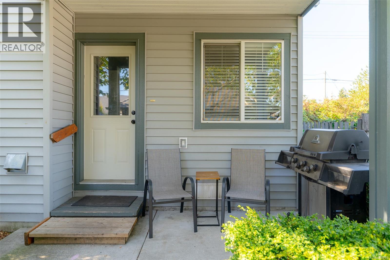 101 211 Victoria Rd, Nanaimo