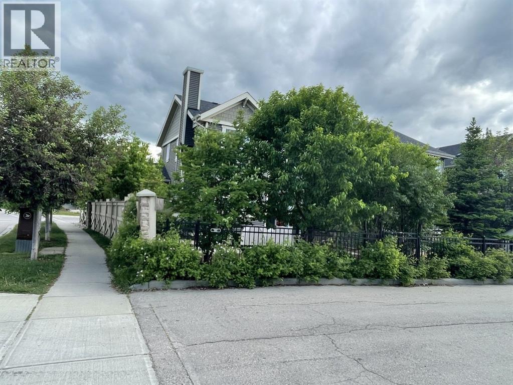 12 Sunrise View, Cochrane