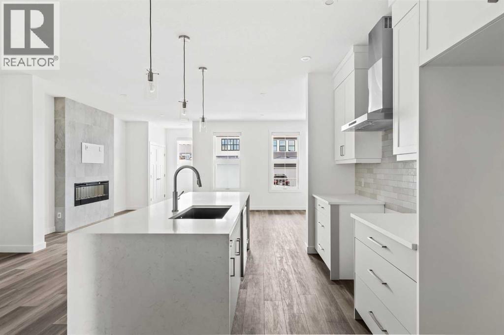 
          60 Rodelle Terrace Northwest
            <br/>
            <span>Calgary</span>
            , 
            <span>AB</span>
             <span>T3L0N3</span>
         - Photo 11