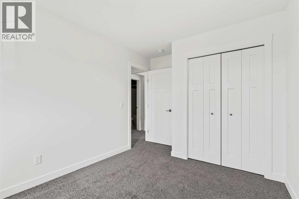 
          60 Rodelle Terrace Northwest
            <br/>
            <span>Calgary</span>
            , 
            <span>AB</span>
             <span>T3L0N3</span>
         - Photo 34