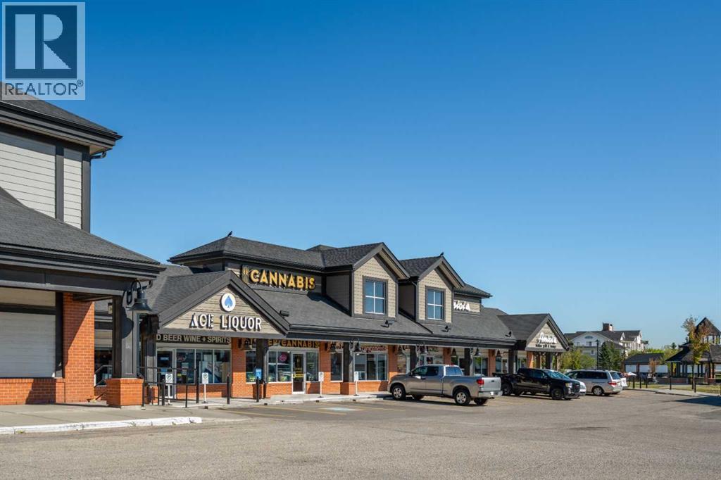 Single Family House for Sale in   Panamount Drive NW Panorama Hills Calgary 