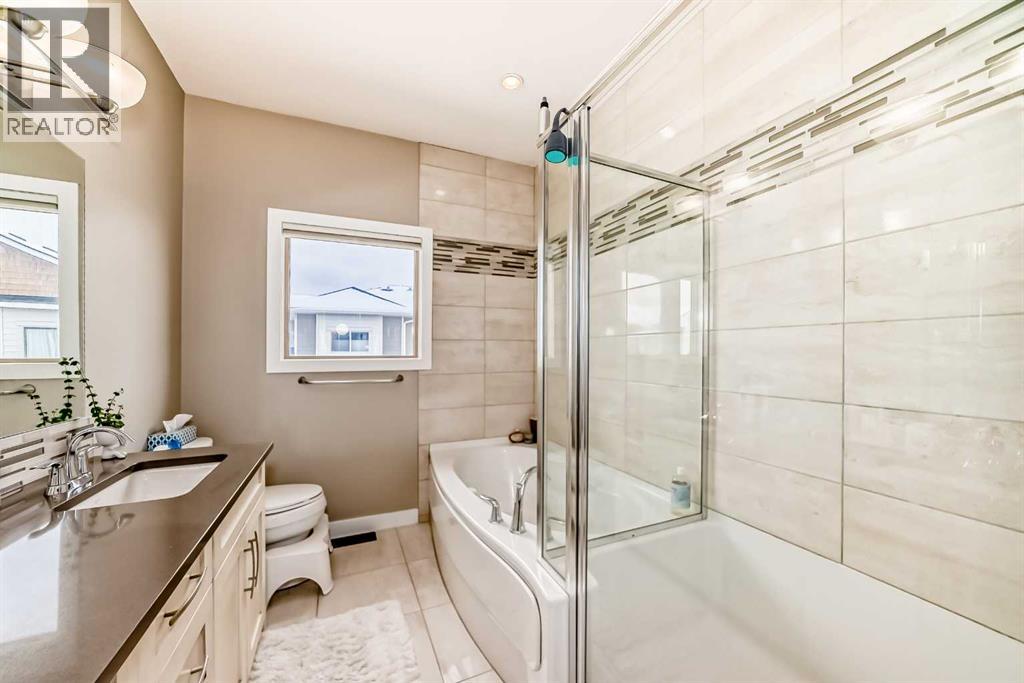 Single Family House for Sale in  Cougar Ridge Landing SW Cougar Ridge Calgary 