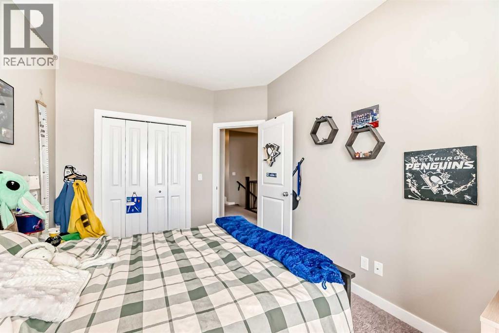 Single Family House for Sale in  Cougar Ridge Landing SW Cougar Ridge Calgary 