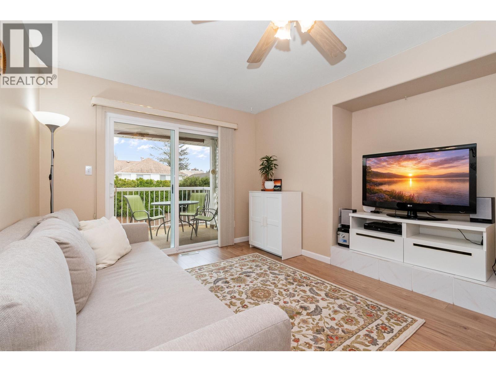 3268 VINCENT STREET, Port Coquitlam