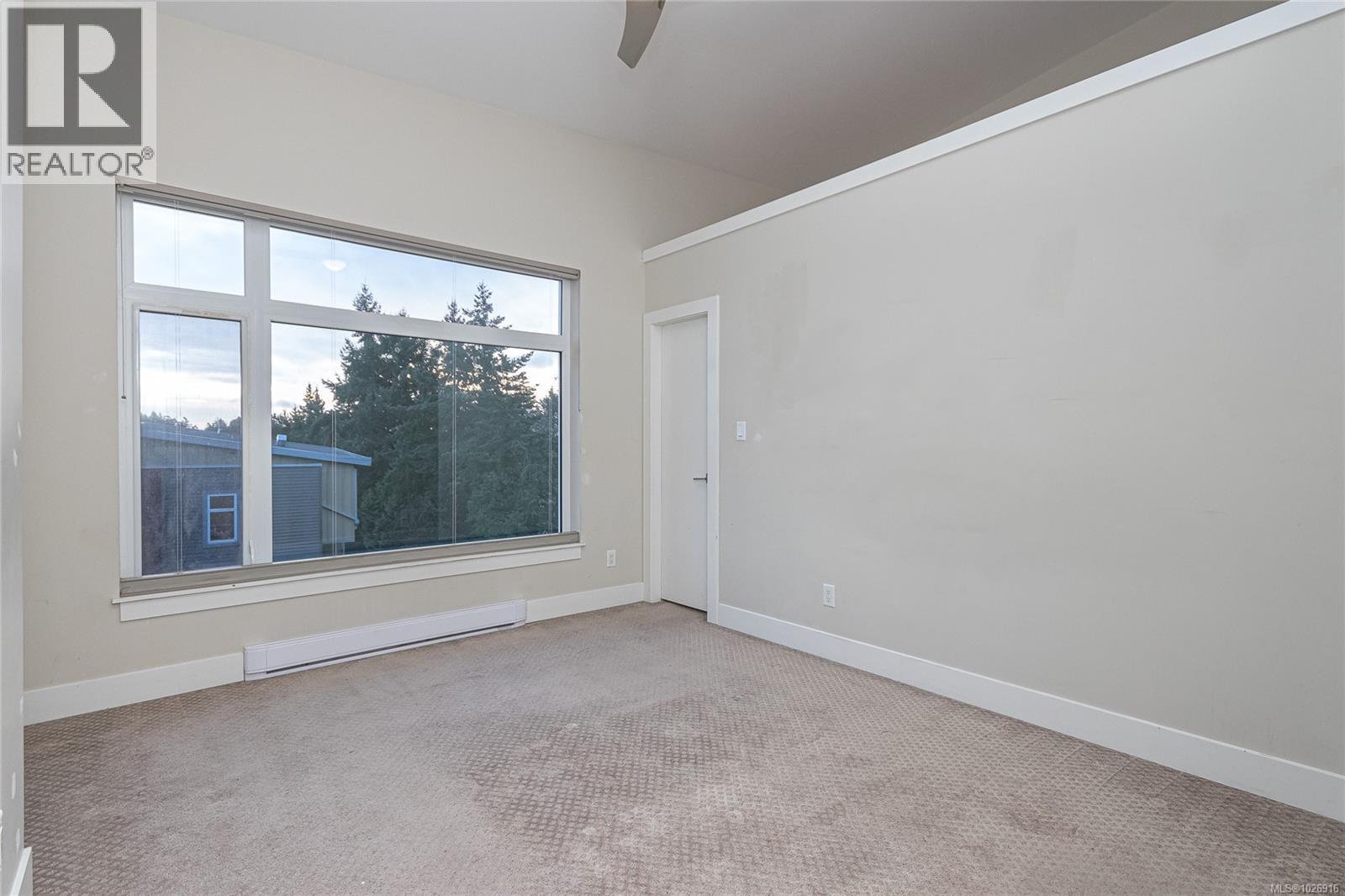 14 235 Island Hwy, View Royal