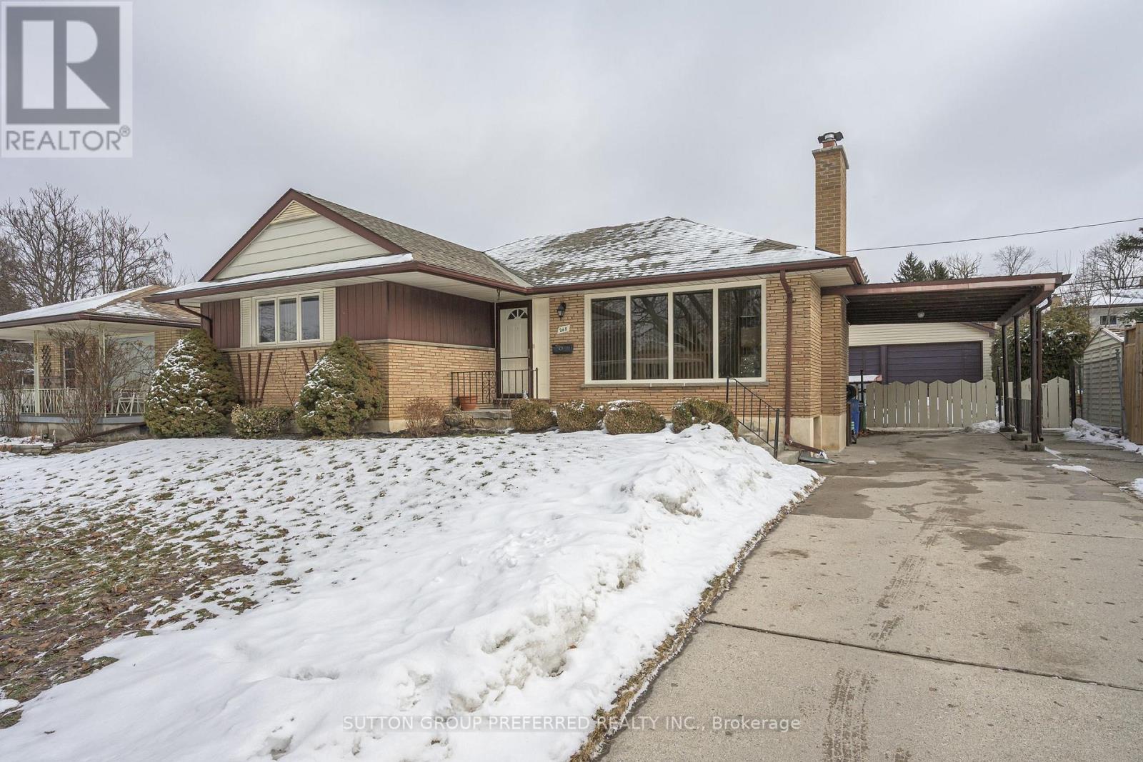 268 King Edward Avenue