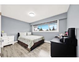 11465 139a Street, Surrey, BC V3R3E9 Photo 8