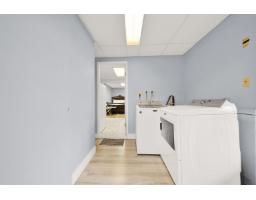 11465 139a Street, Surrey, BC V3R3E9 Photo 9