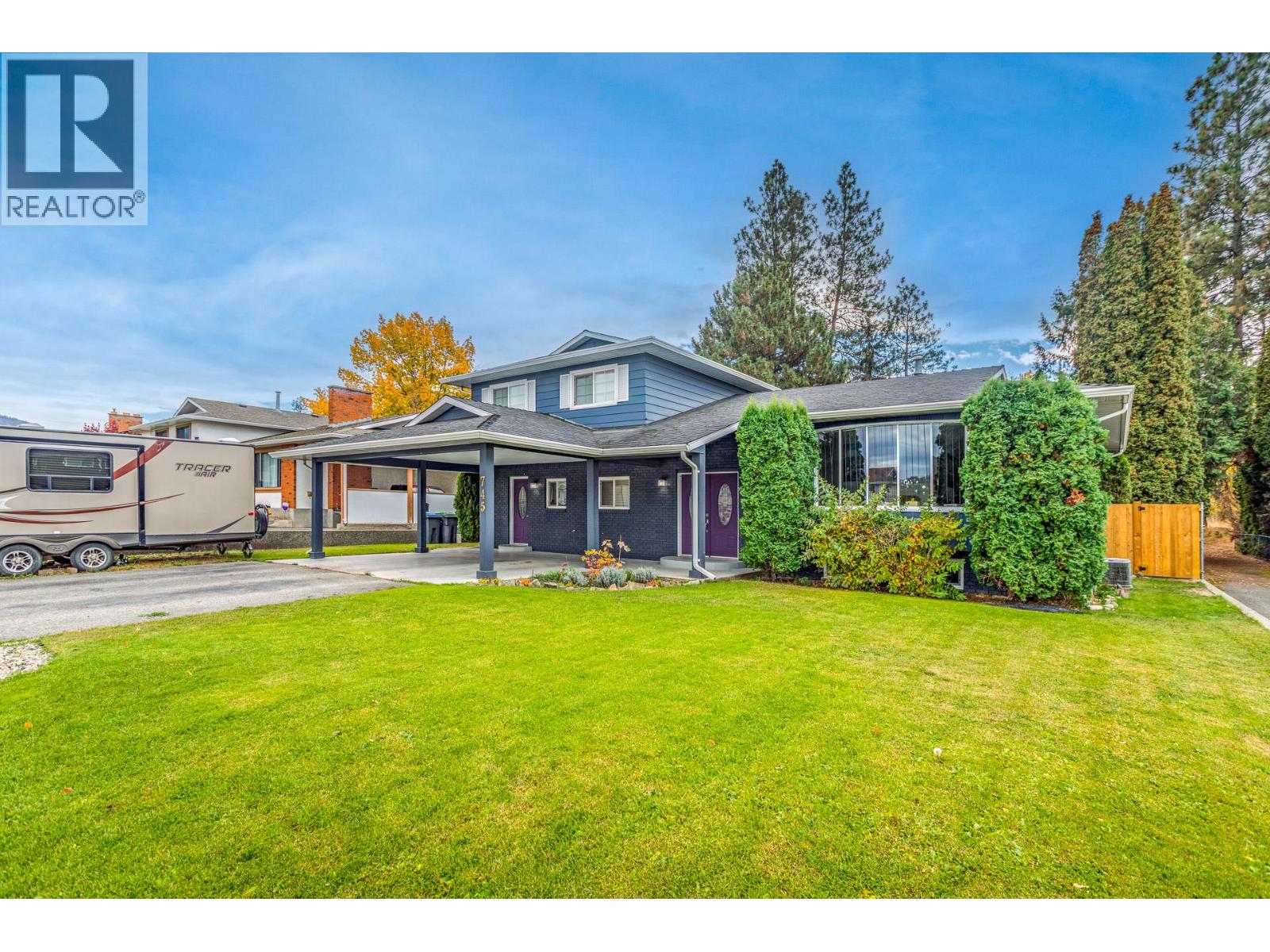  745 Wenric Crescent, Kelowna