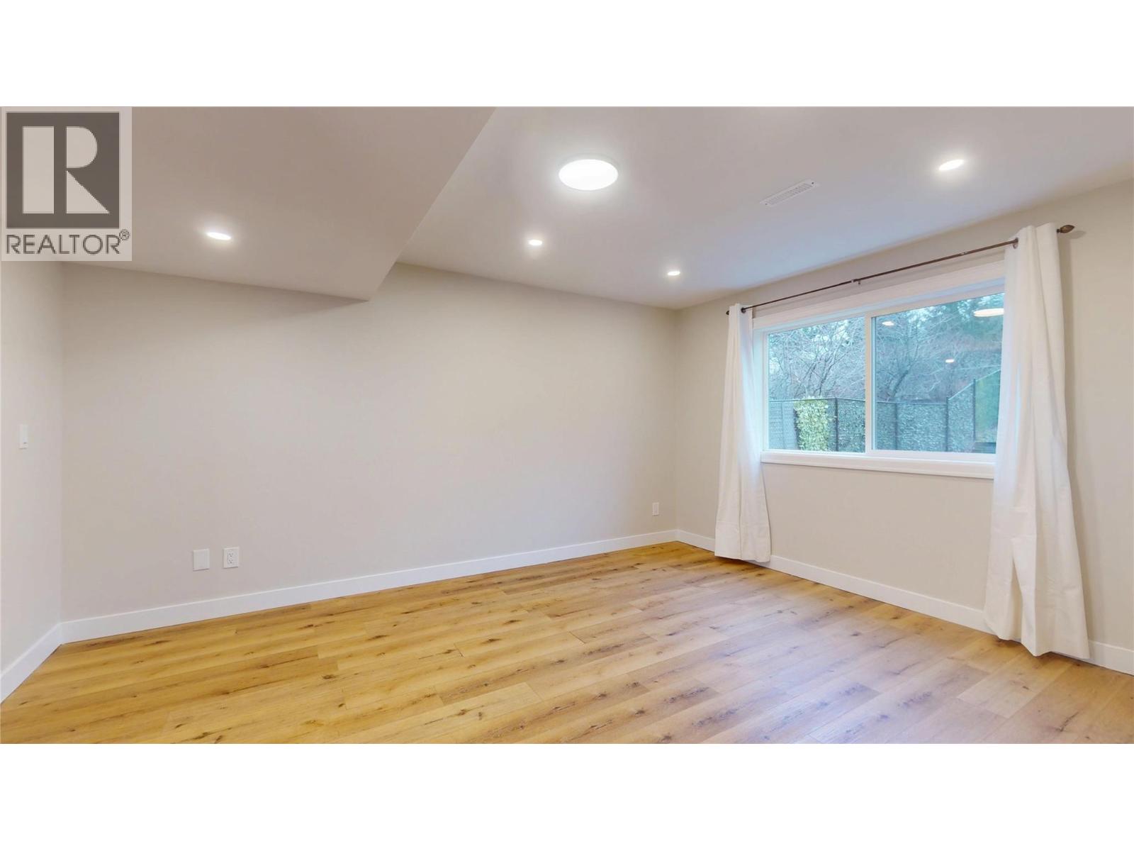  5749 MacKenzie Road, Peachland