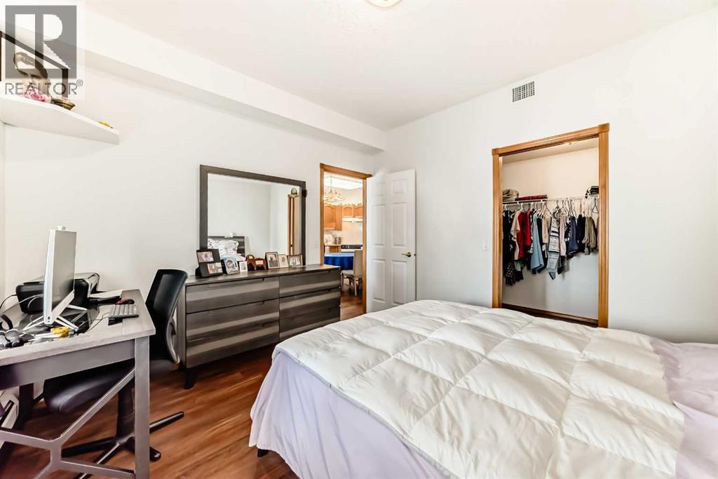 
          223 Tuscany Springs Boulevard Northwest
            <br/>
            <span>Calgary</span>
            , 
            <span>AB</span>
             <span>T3L2M2</span>
         - Photo 21