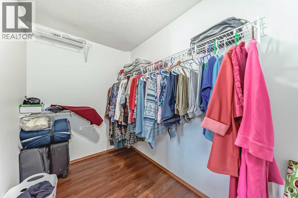 
          223 Tuscany Springs Boulevard Northwest
            <br/>
            <span>Calgary</span>
            , 
            <span>AB</span>
             <span>T3L2M2</span>
         - Photo 22