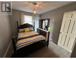 16 Johnsons Road thumbnail 42
