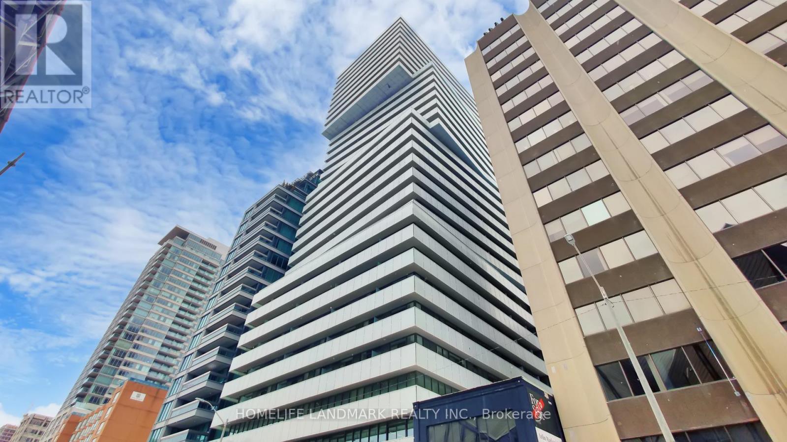 #2305 200 BLOOR STREET W - 3