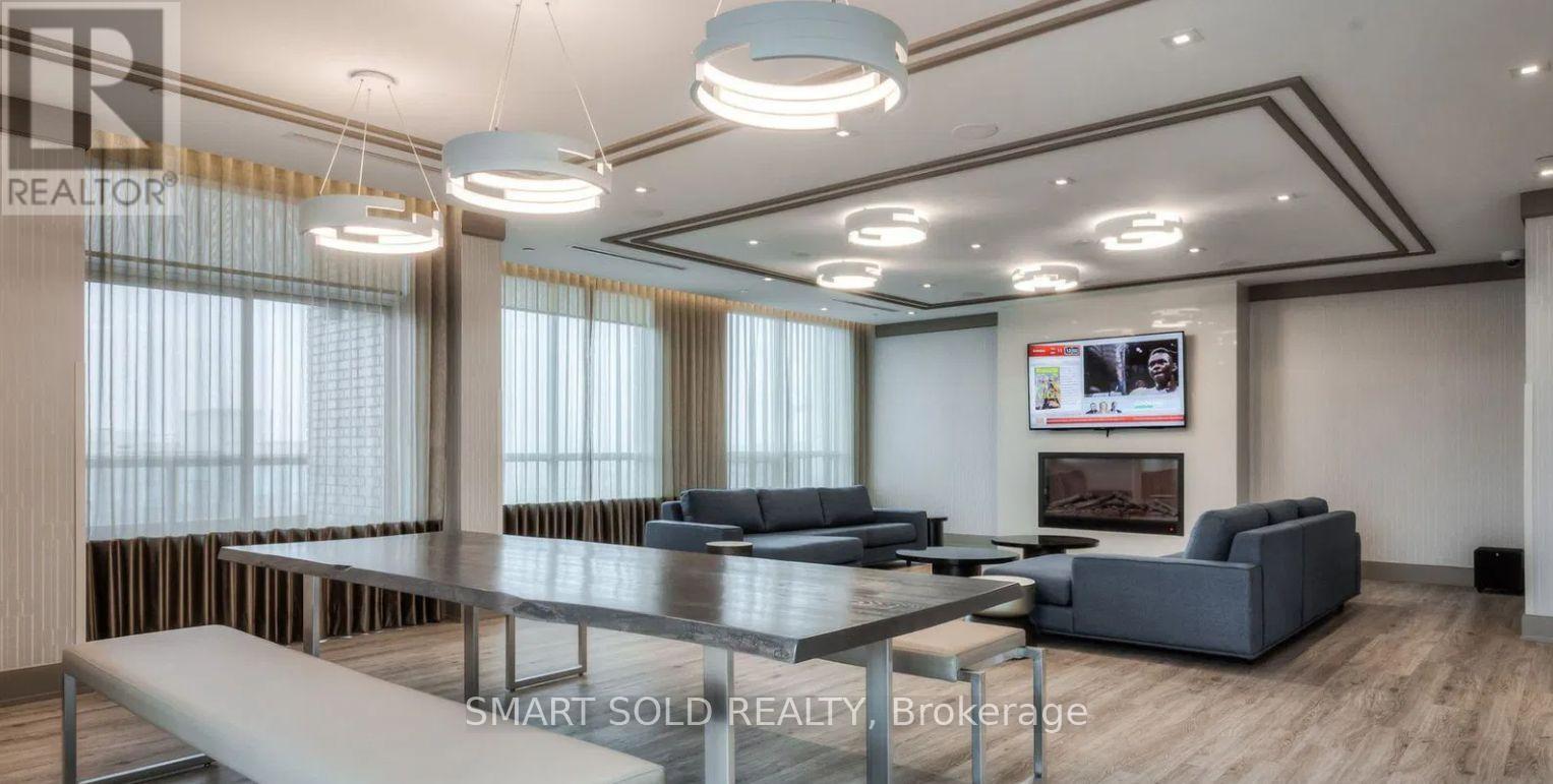 15 Water Walk Unit 1509 photo 3