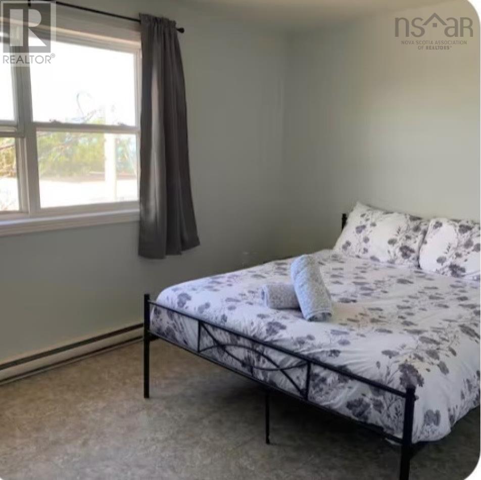 Property 23 of 24 of 15770 Central Avenue