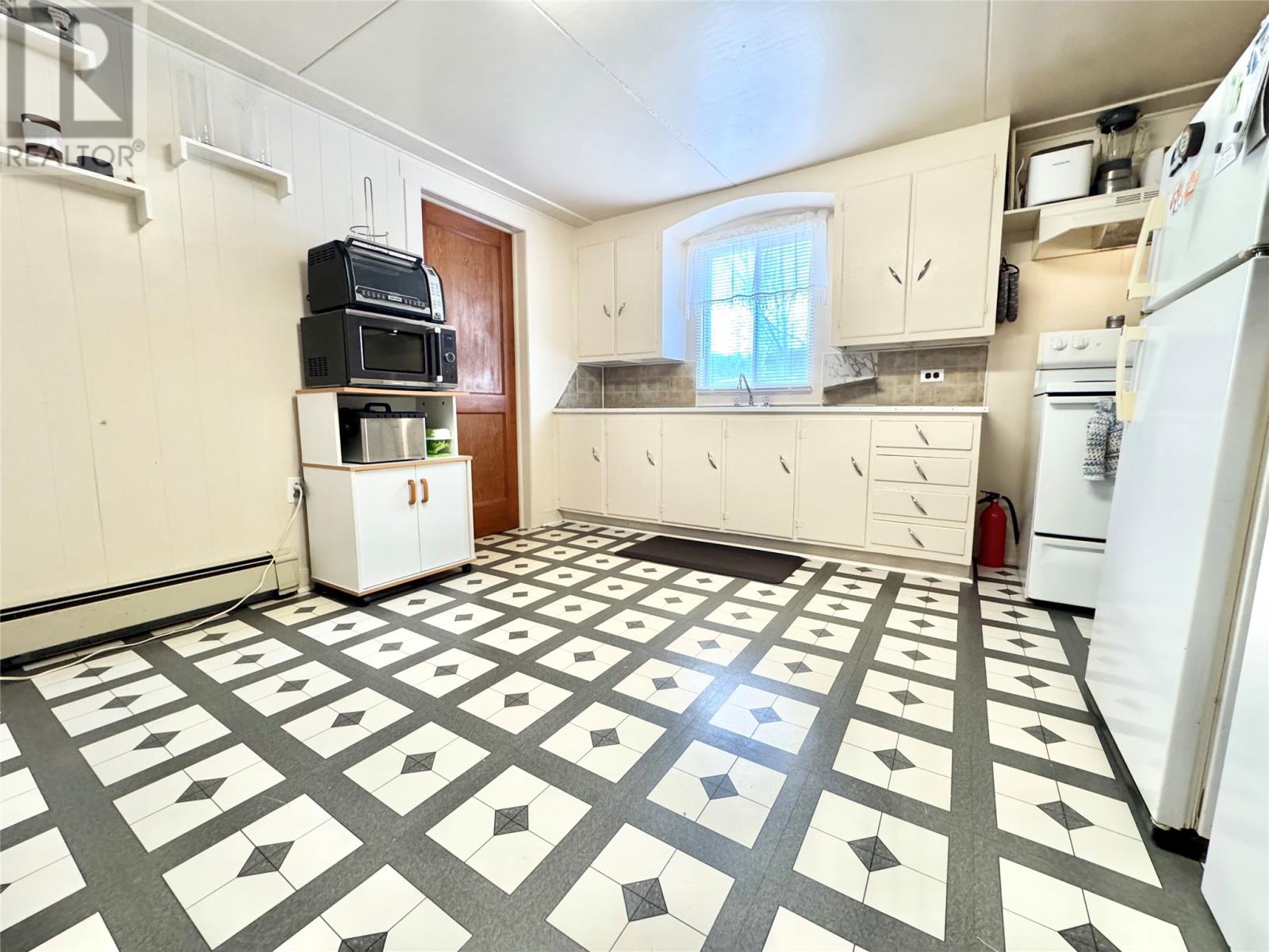 4 Quinton Street - 10