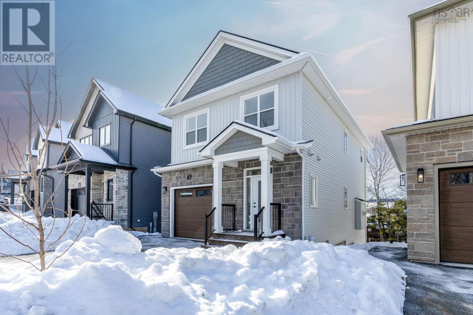 Property 2 of 41 of PC-37 49 Pearlgarden Close