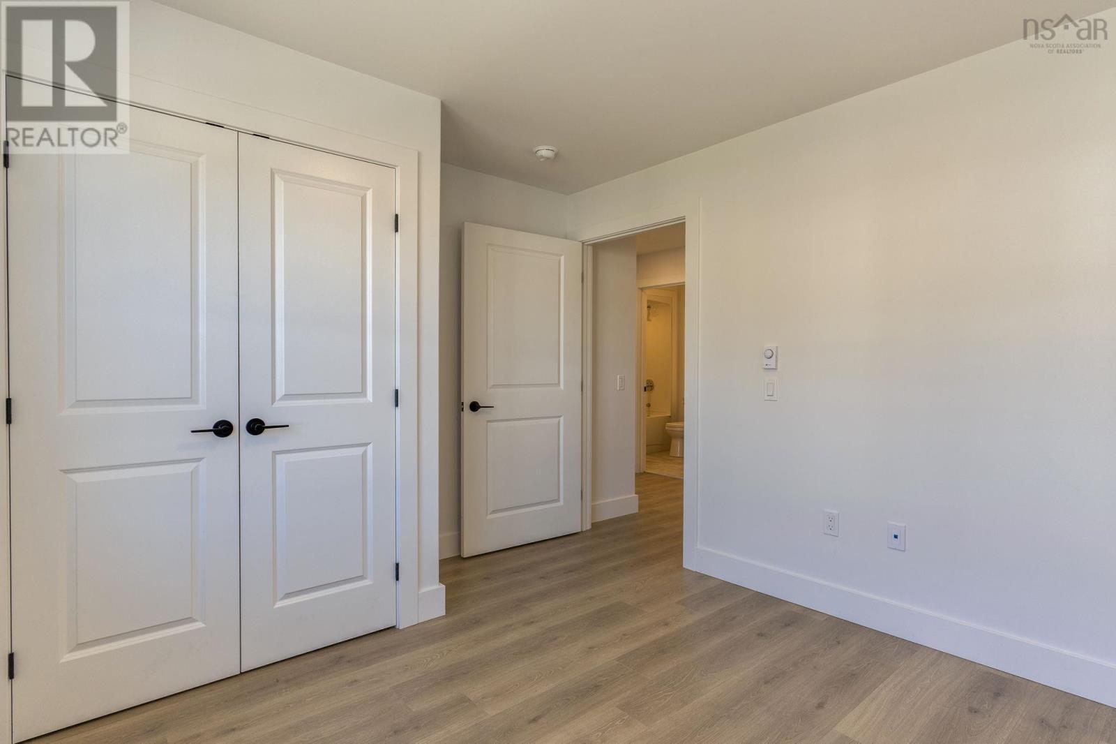 Property 27 of 41 of PC-37 49 Pearlgarden Close