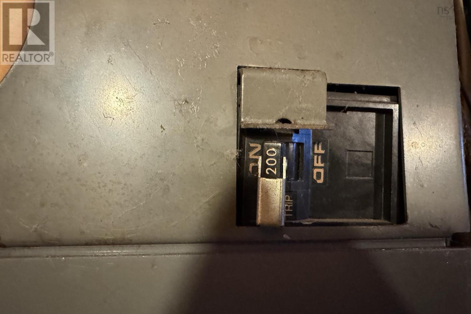 Property 26 of 27 of 18 Baxter Avenue