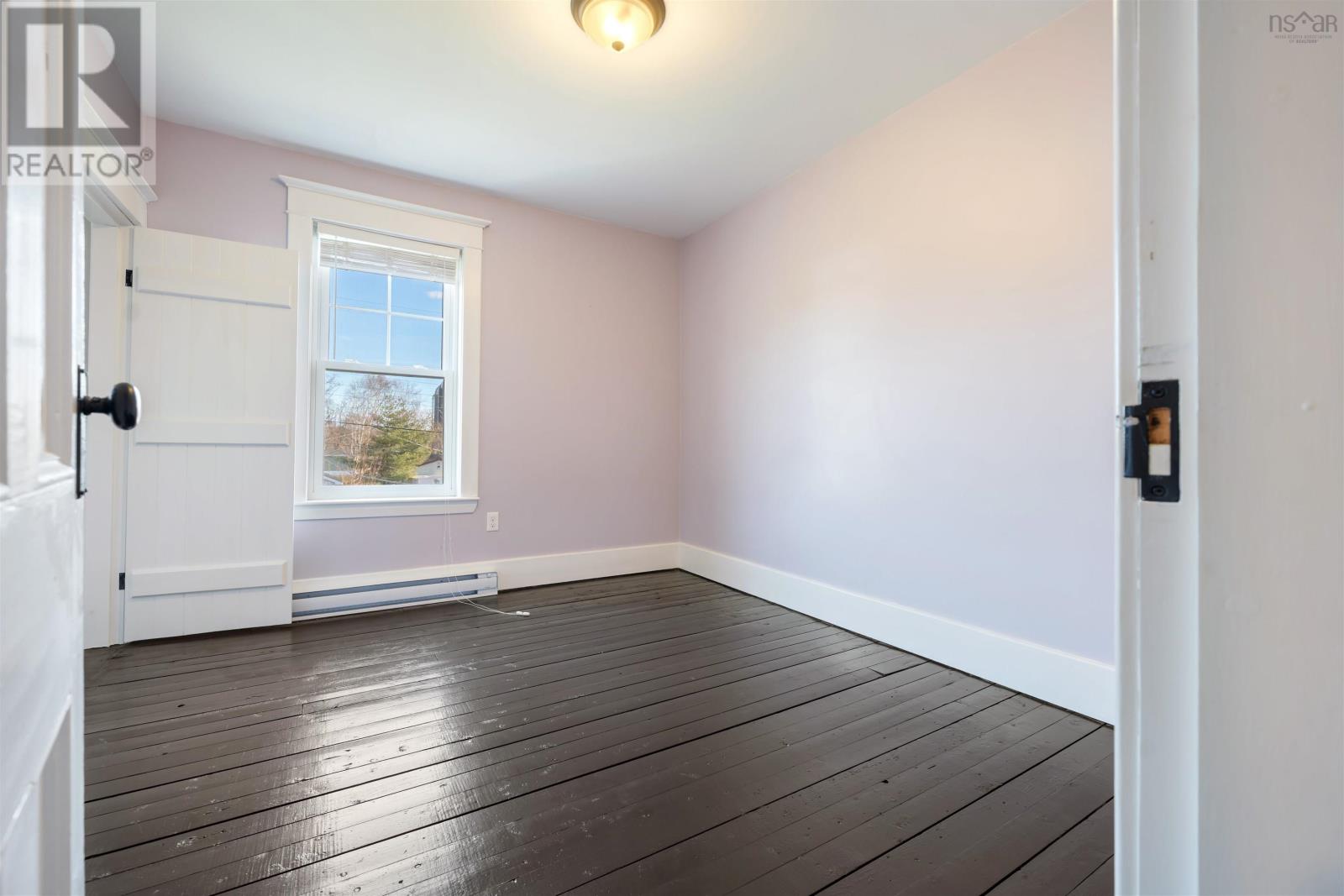 Property 41 of 49 of 6 Hamilton Avenue