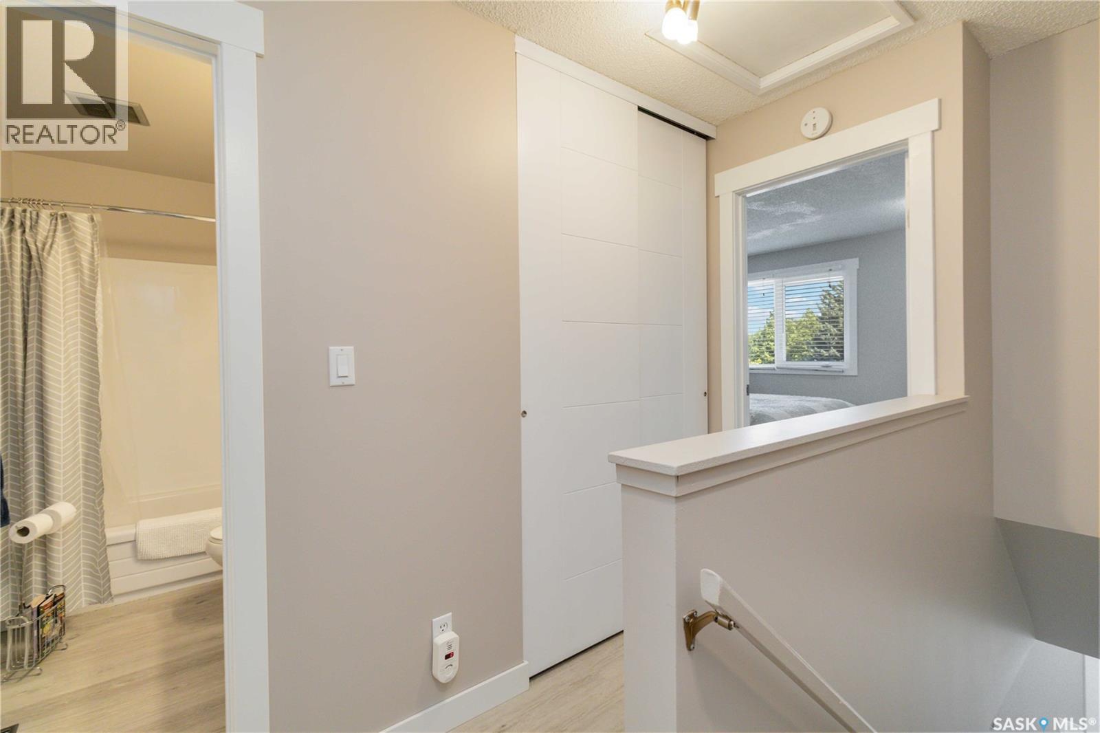 Single Family House for Sale in   McKercher DRIVE Saskatoon 