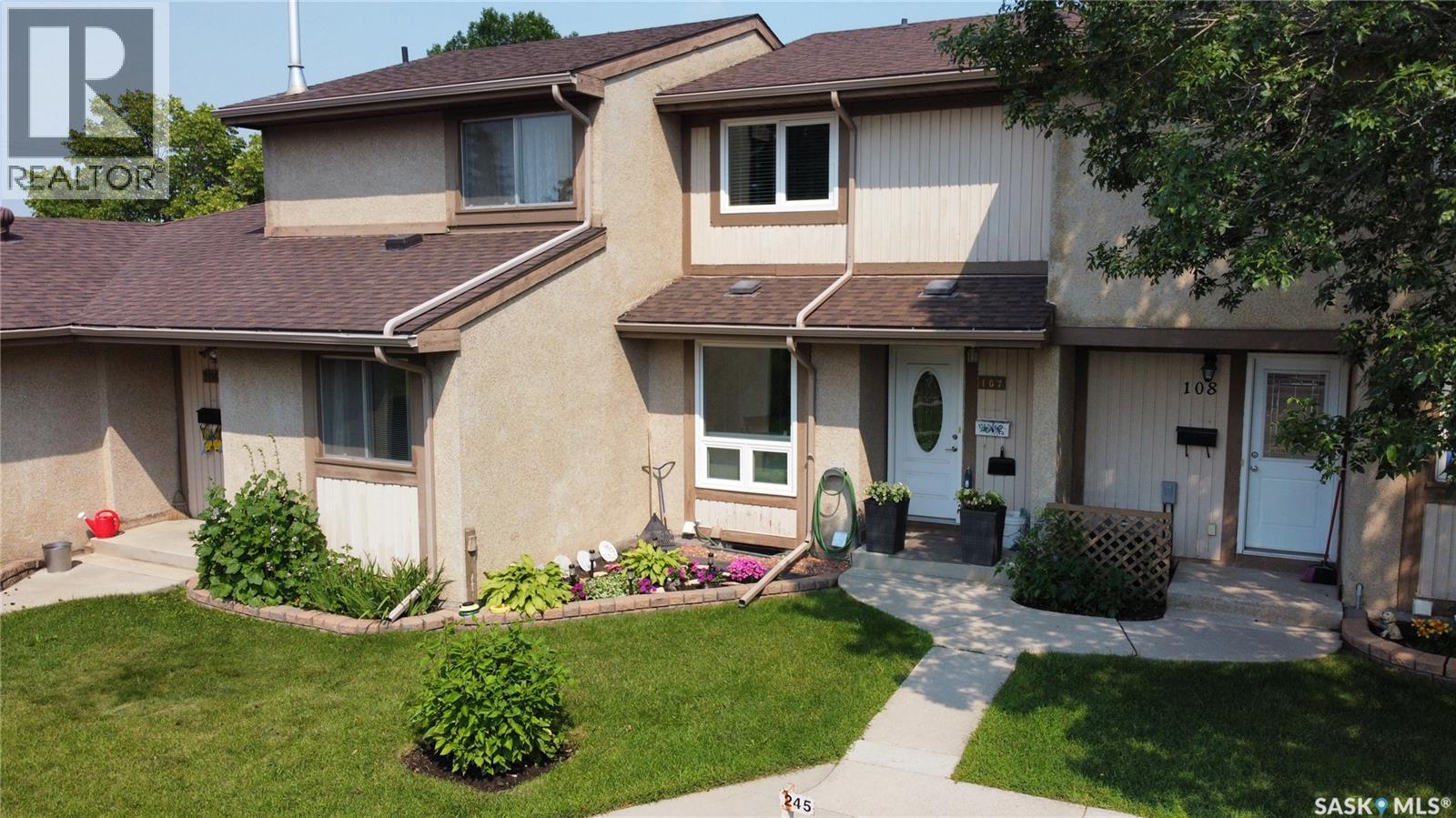 Single Family House for Sale in   McKercher DRIVE Saskatoon 