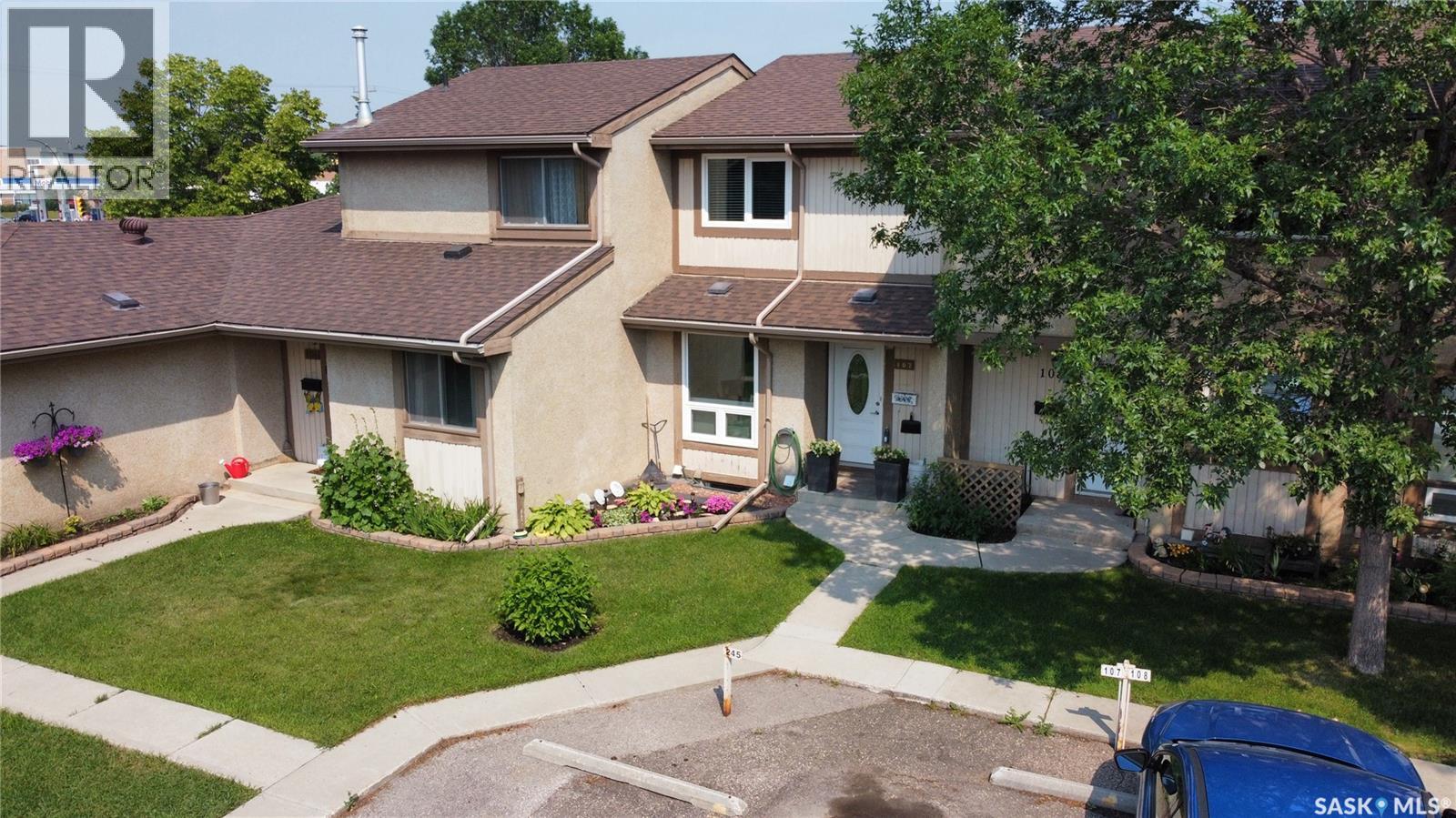 Single Family House for Sale in   McKercher DRIVE Saskatoon 