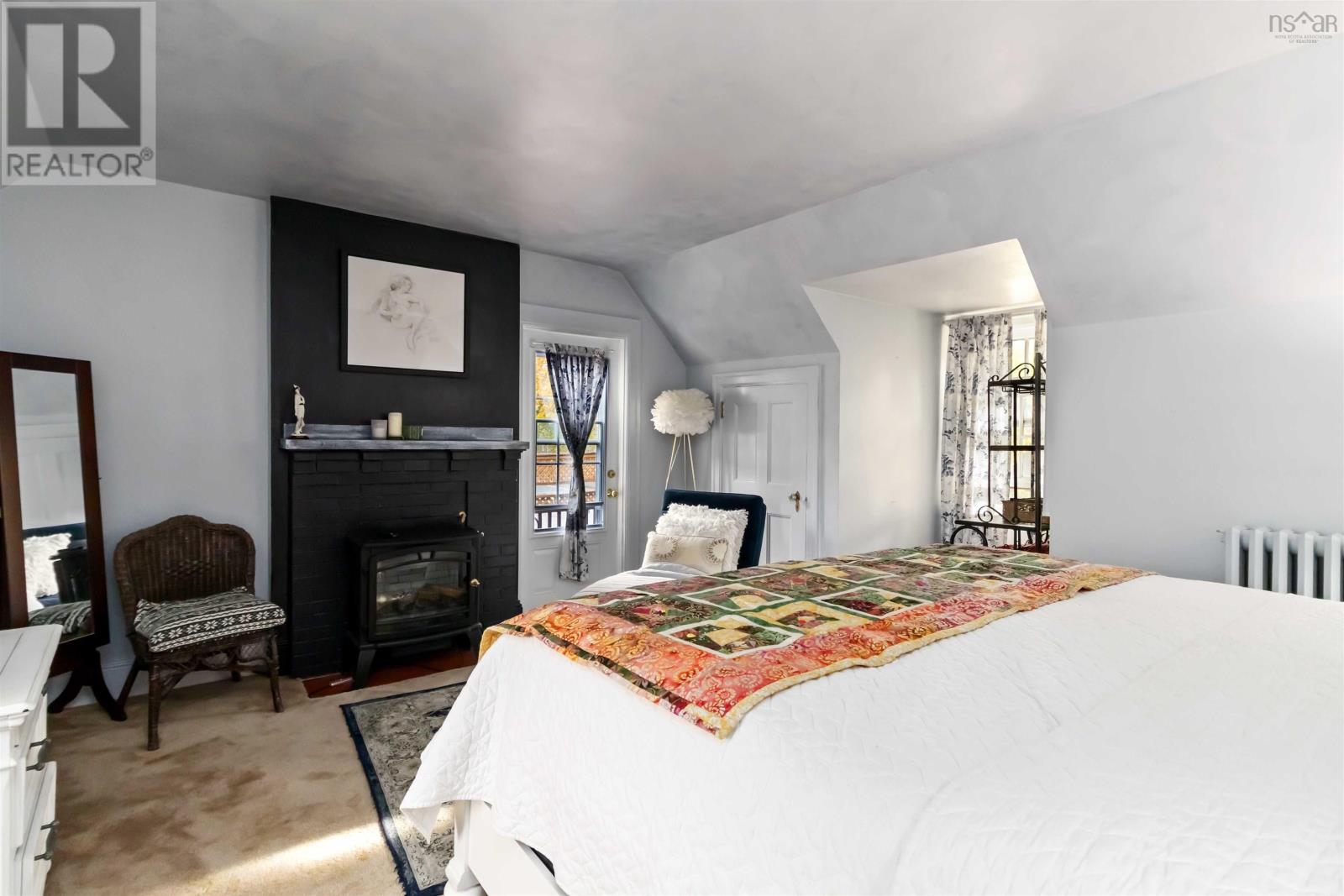 Property 29 of 41 of 119 Alexandra Avenue