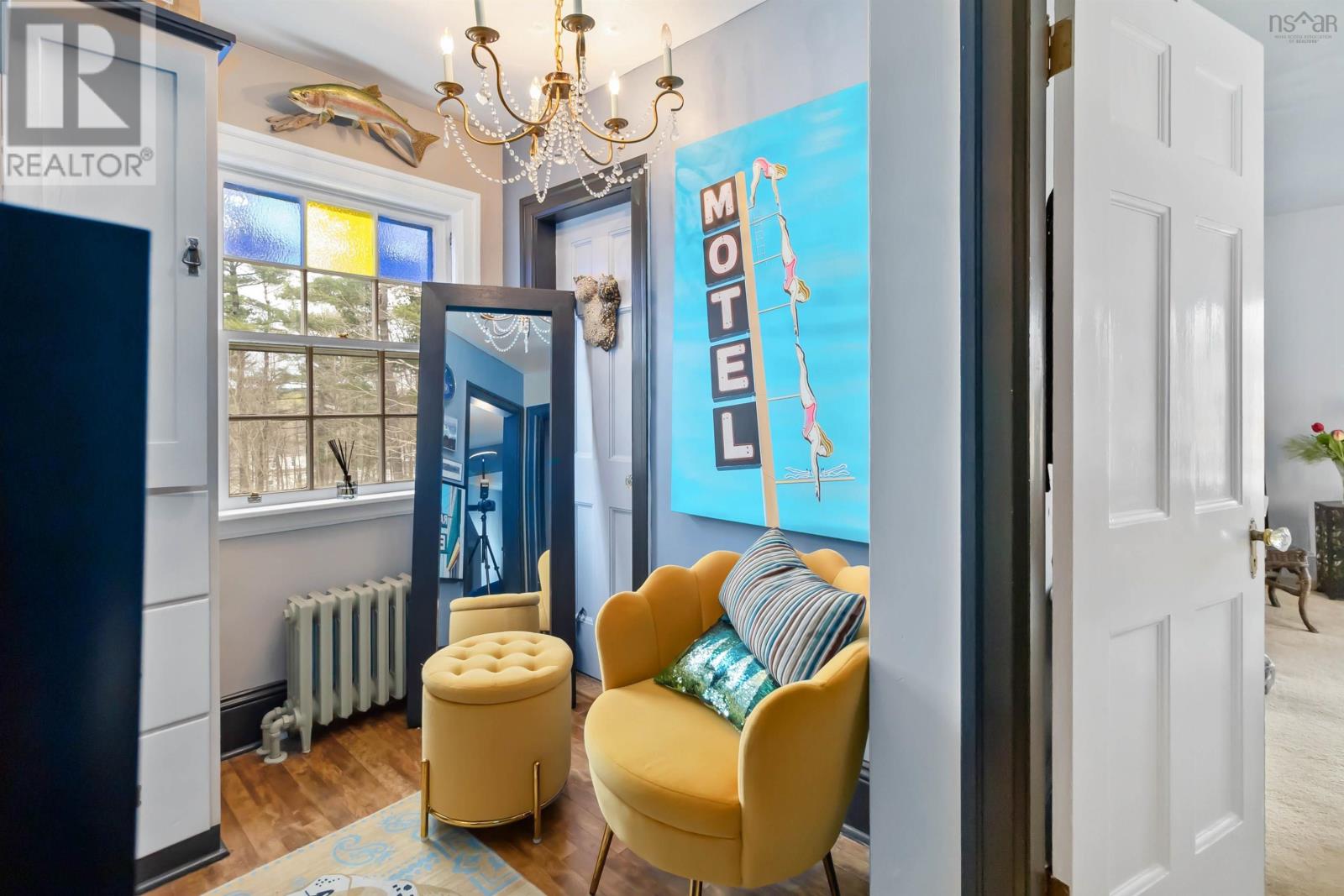 Property 37 of 41 of 119 Alexandra Avenue