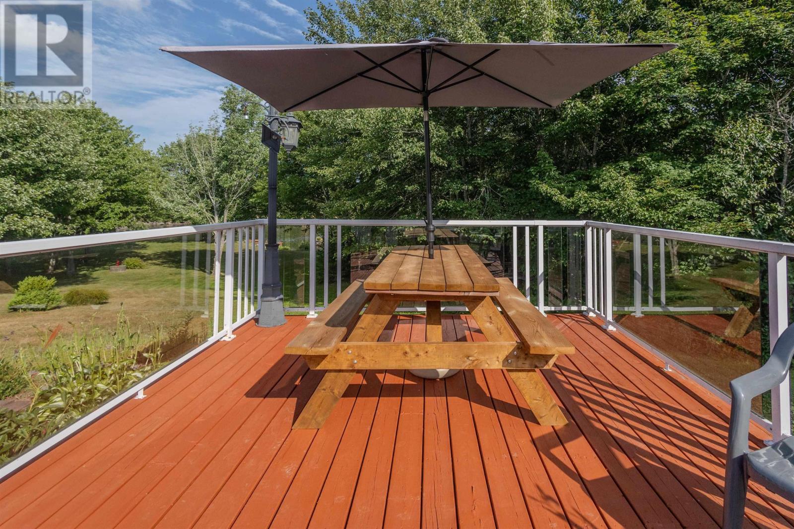 Property 14 of 48 of 166 Oakfield Drive