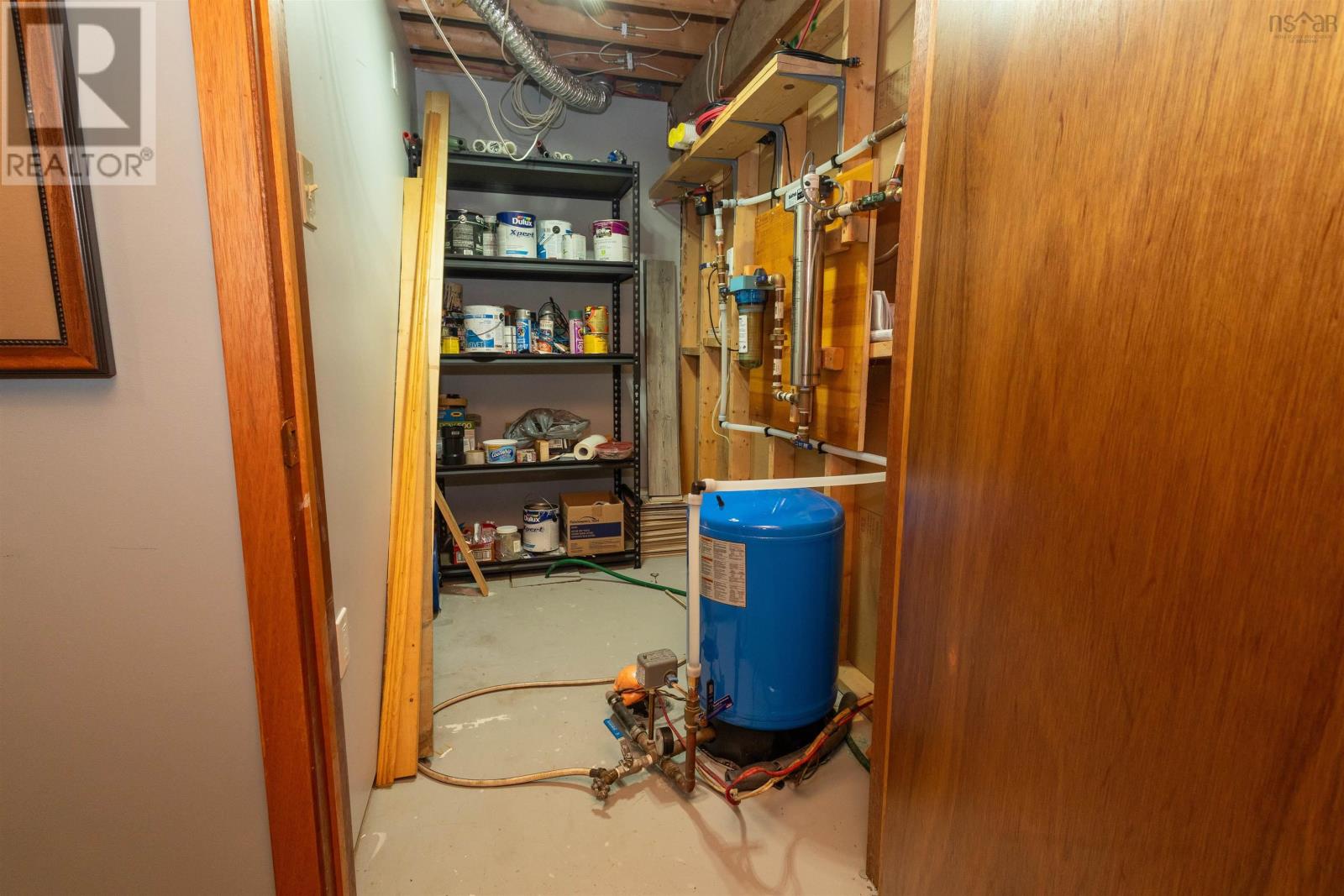 Property 44 of 48 of 166 Oakfield Drive