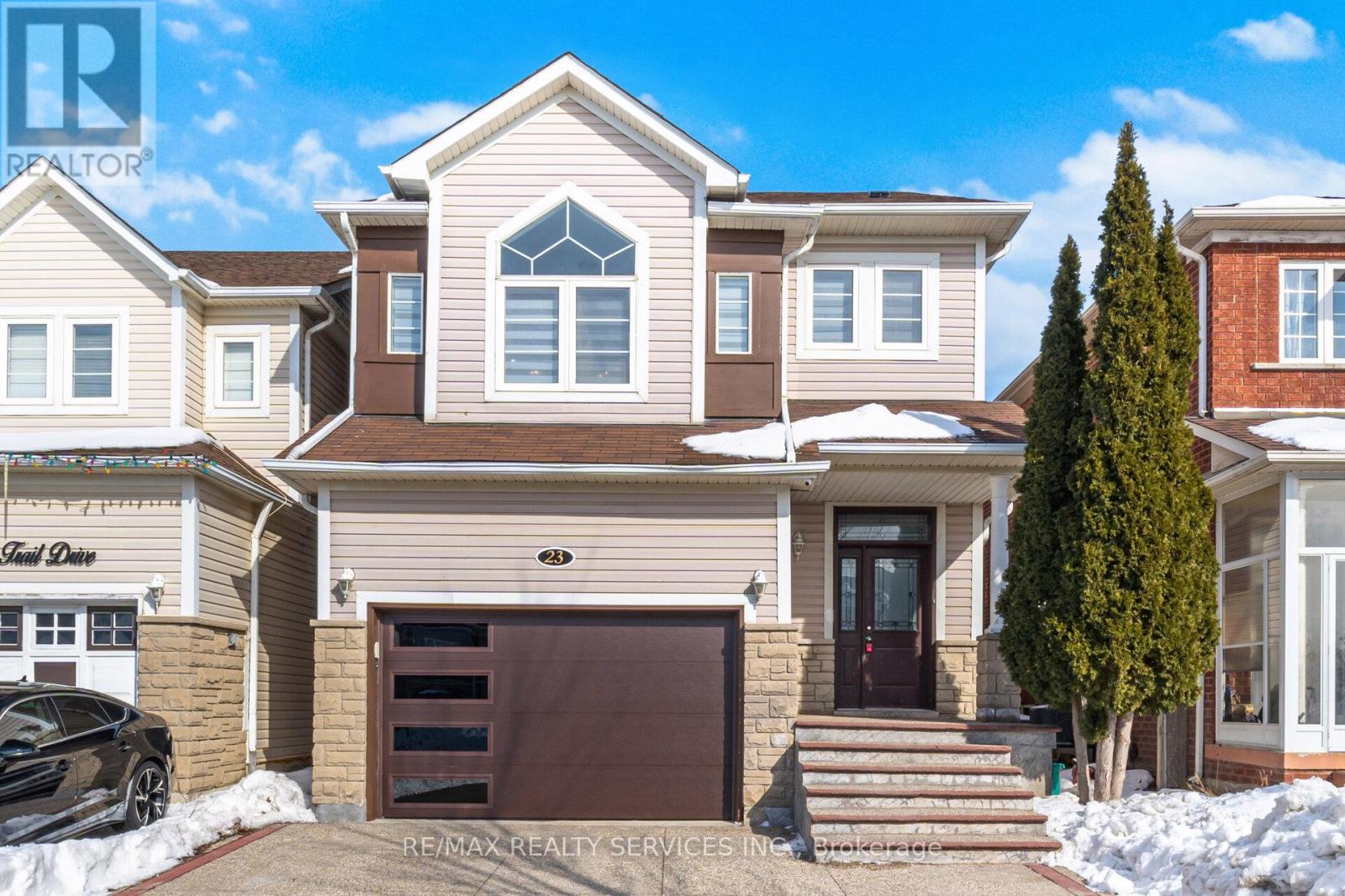 23 Wandering Trail photo 3