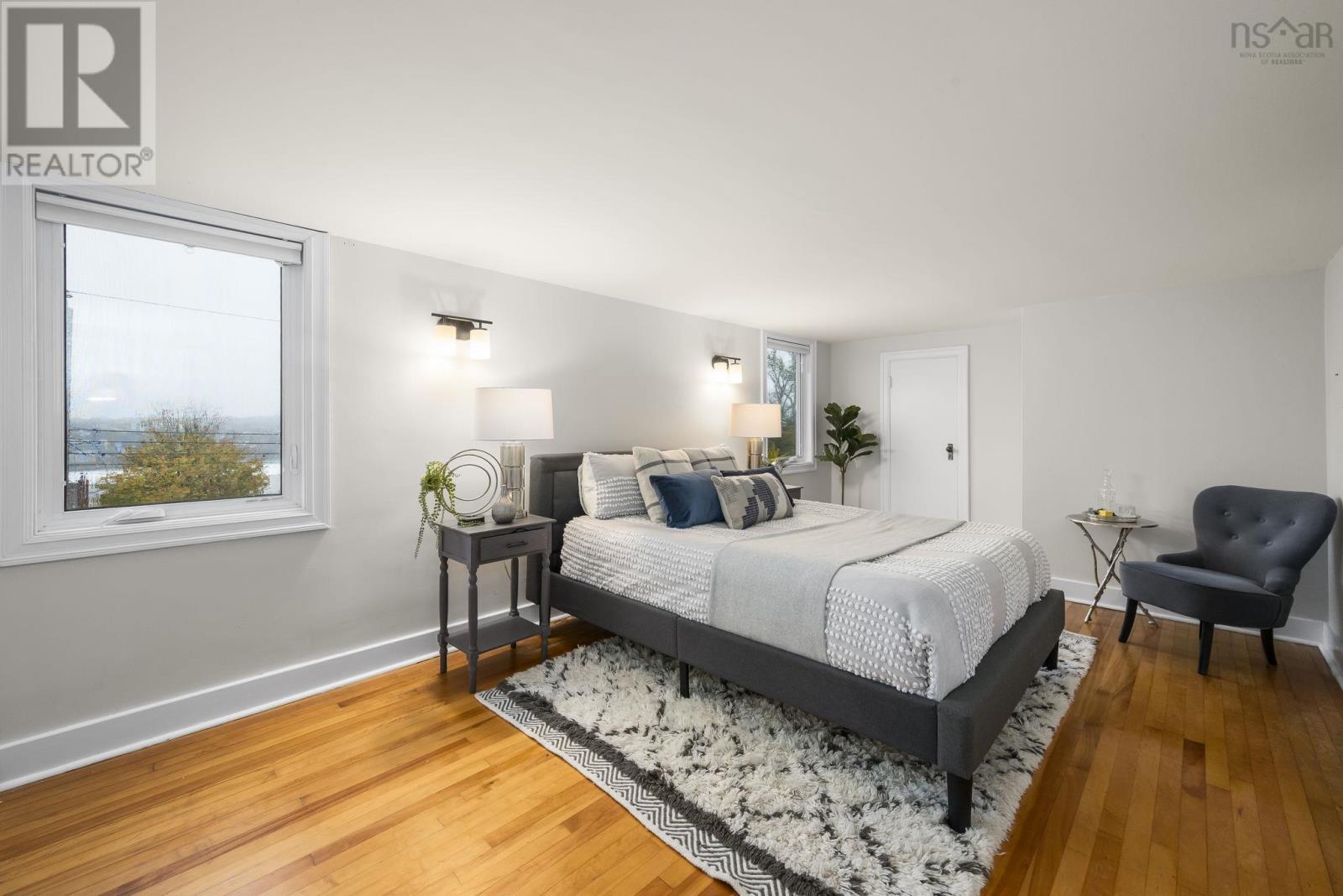 Property 18 of 27 of 3224 Devonshire Avenue